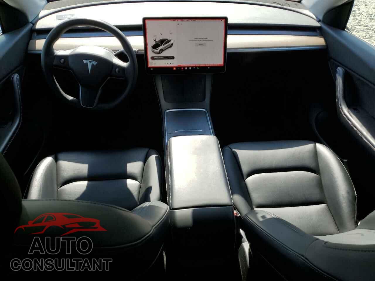 TESLA MODEL Y 2021 - 5YJYGDEEXMF204838