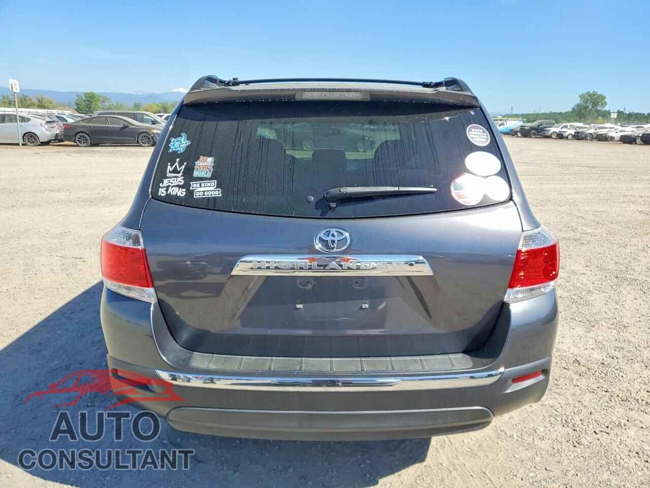 TOYOTA HIGHLANDER 2013 - 5TDZA3EH8DS040477