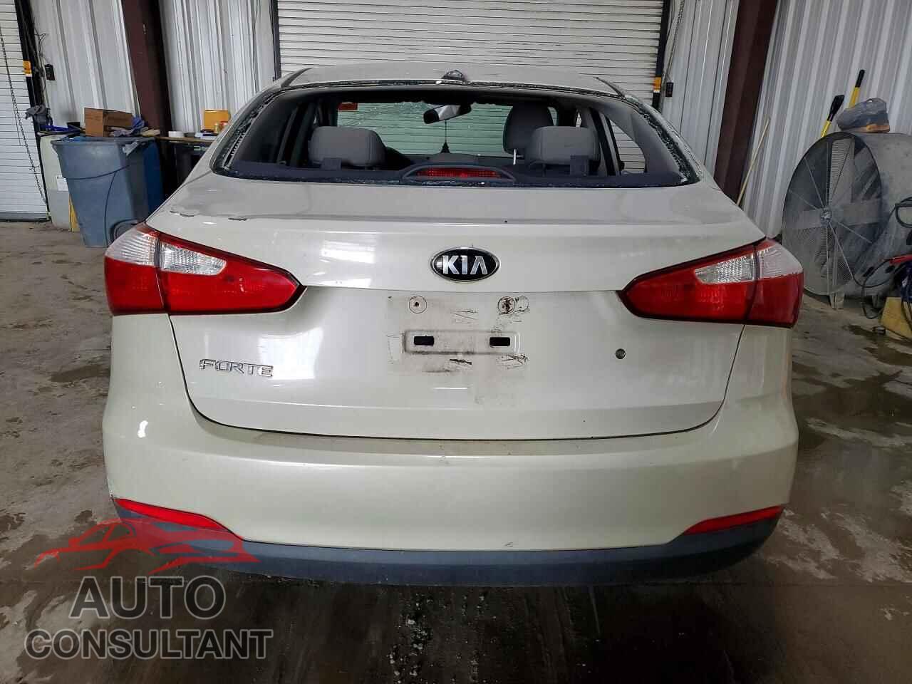 KIA FORTE 2015 - KNAFK4A69F5371682