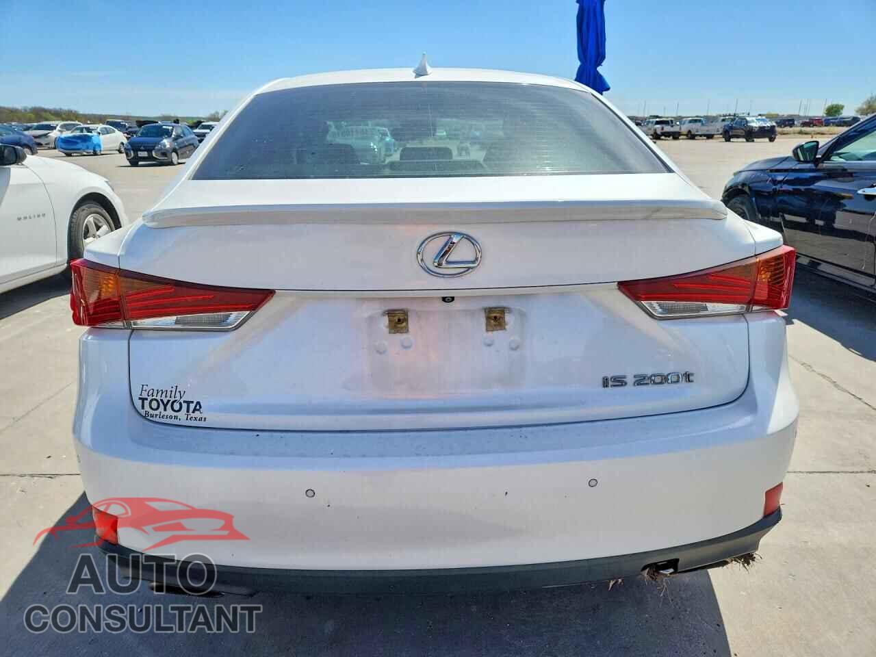 LEXUS IS 2017 - JTHBA1D27H5046820