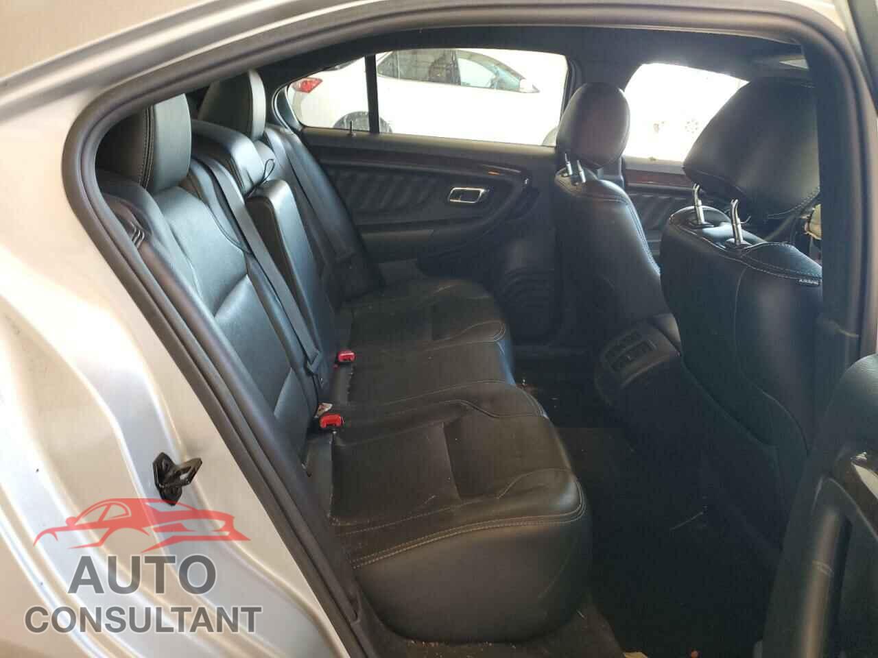 FORD TAURUS 2014 - 1FAHP2F82EG111211