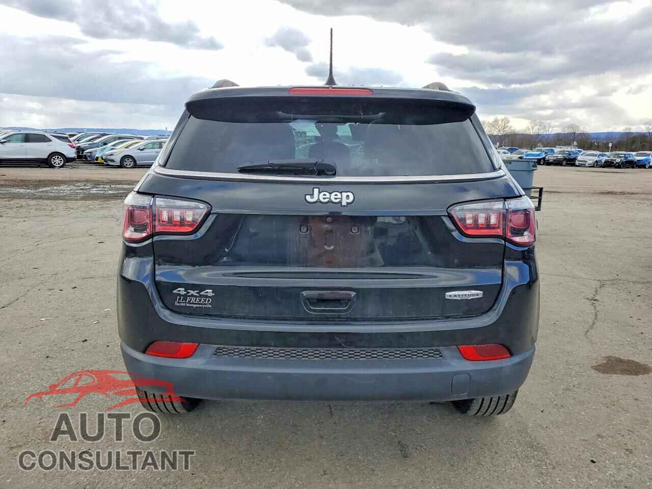 JEEP COMPASS 2017 - 3C4NJDBB6HT607012