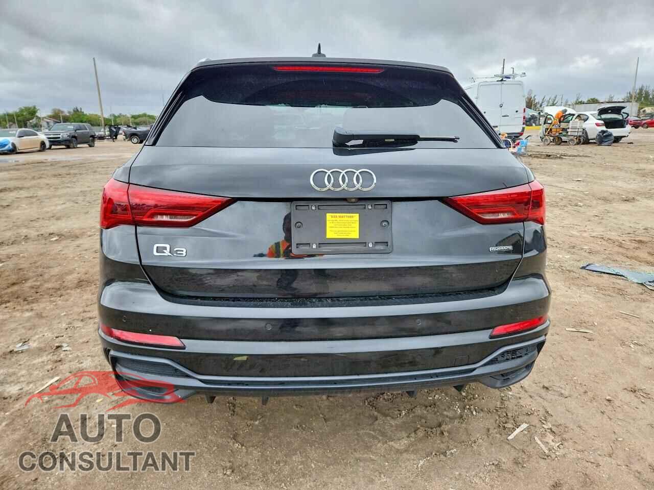AUDI Q3 2020 - WA1EECF37L1027263