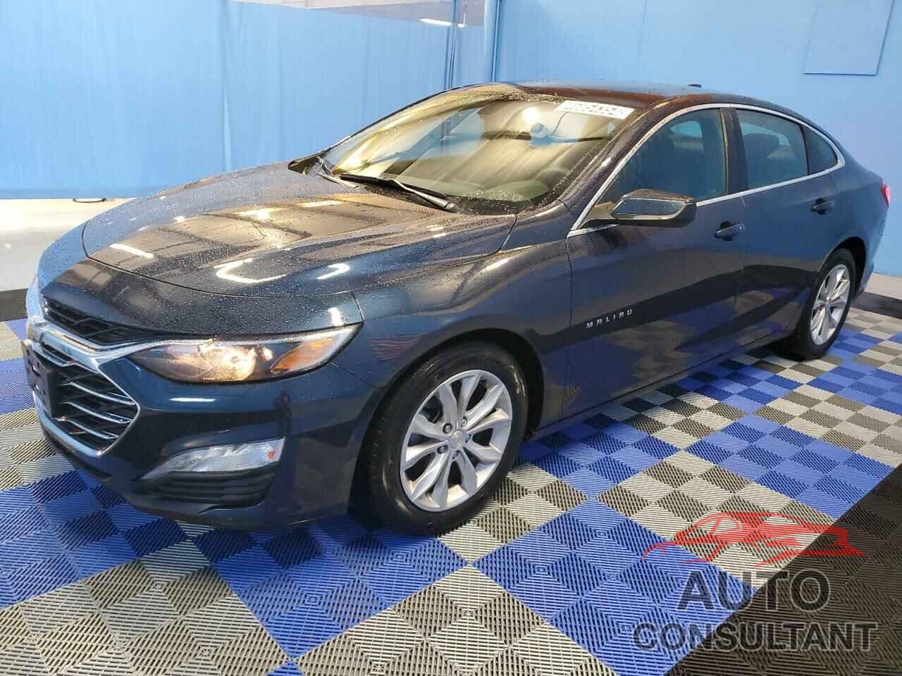 CHEVROLET MALIBU 2022 - 1G1ZD5ST3NF144431