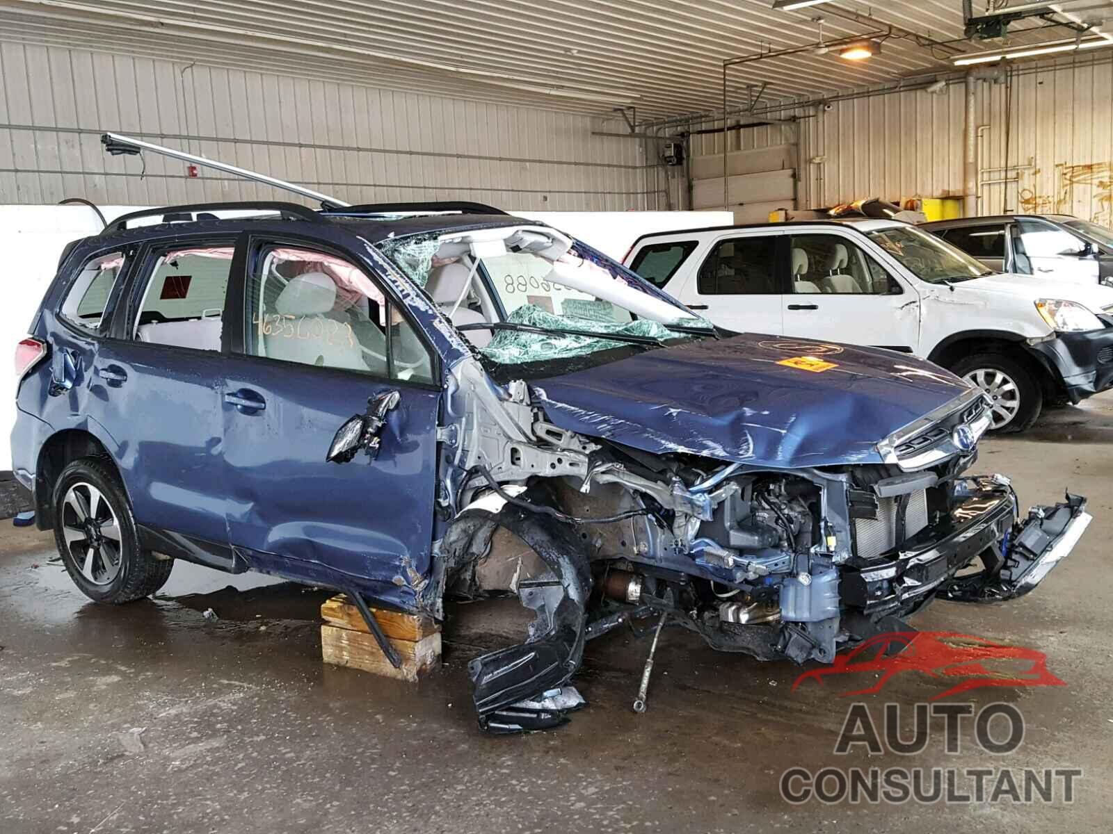 SUBARU FORESTER 2017 - JF2SJAEC7HH455621