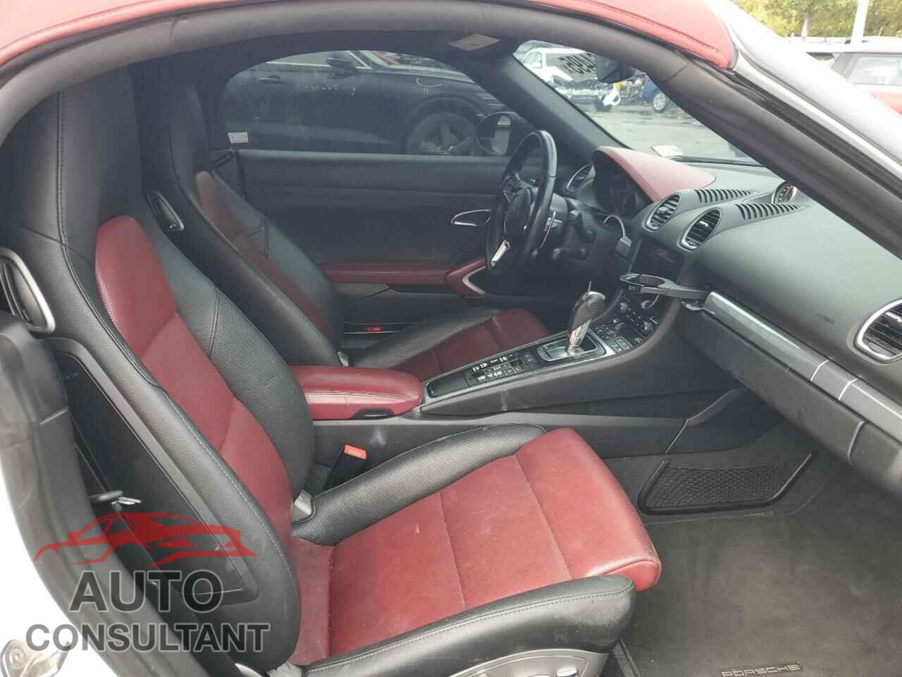 PORSCHE BOXSTER 2017 - WP0CB2A84HS240532