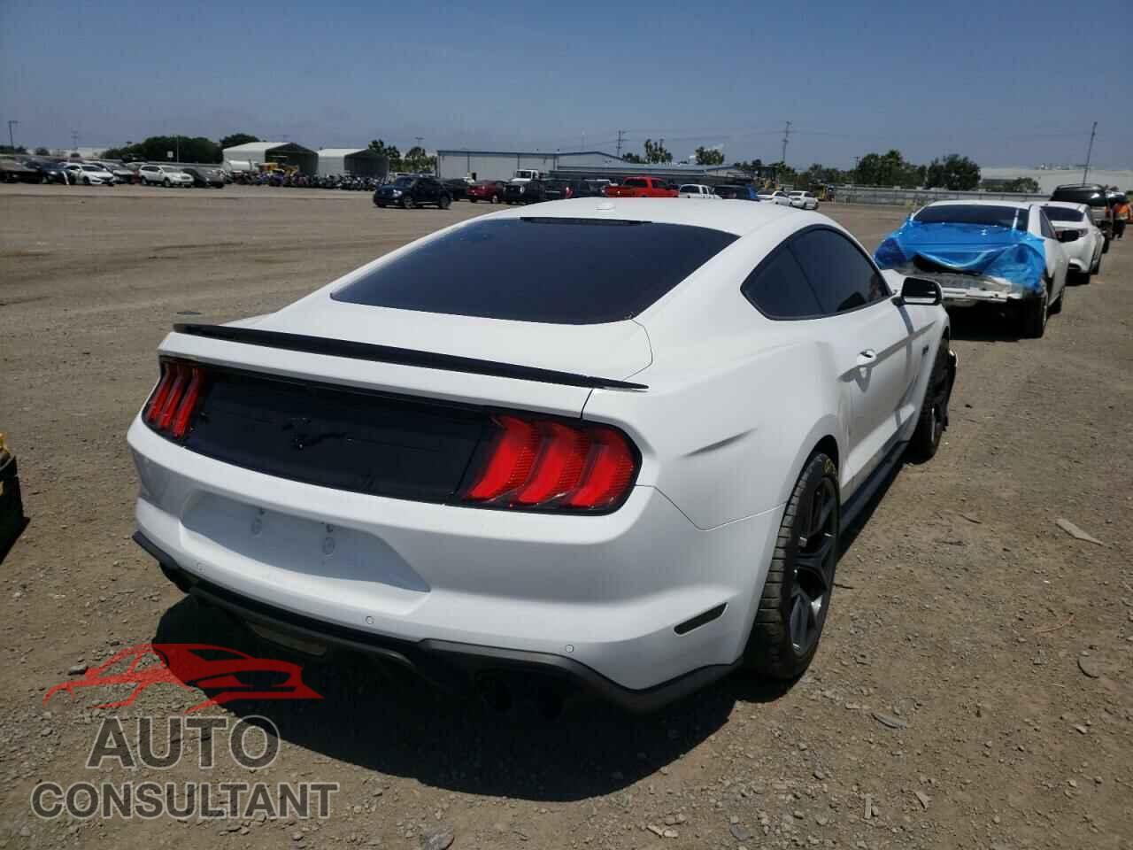 FORD MUSTANG 2018 - 1FA6P8CF9J5154799