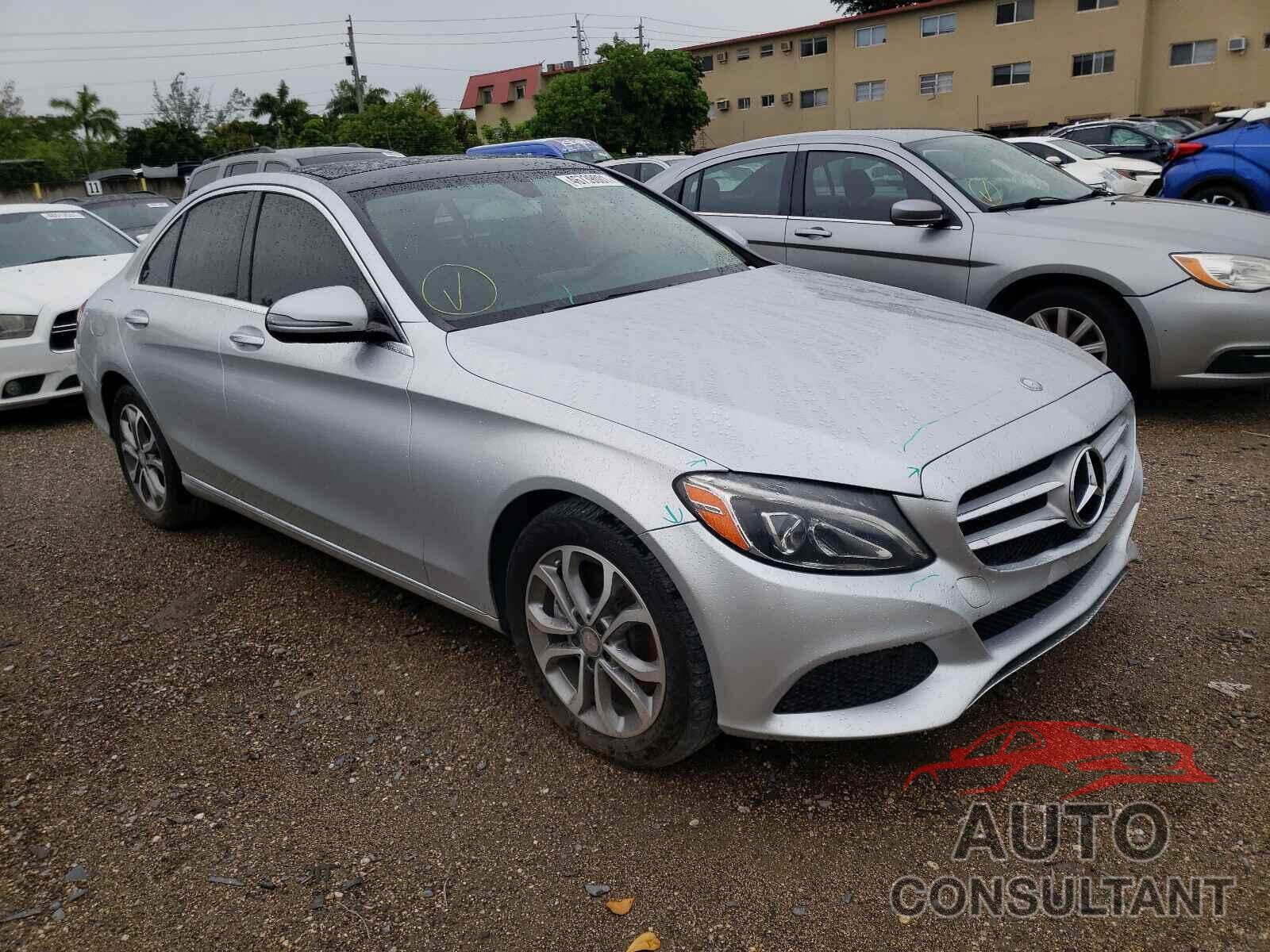 MERCEDES-BENZ C CLASS 2016 - 55SWF4KBXGU101880