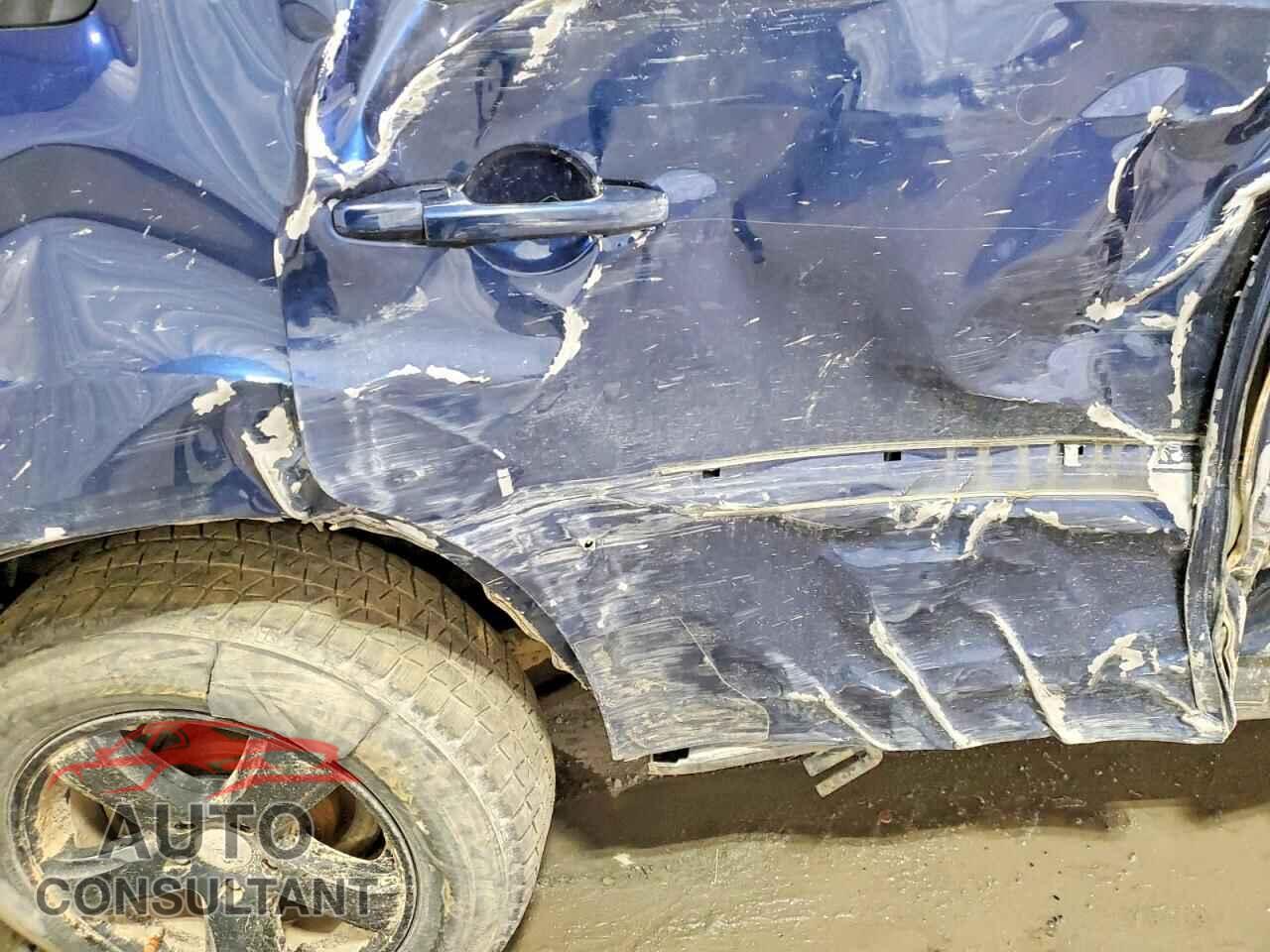 HONDA PILOT 2015 - 5FNYF4H56FB070752