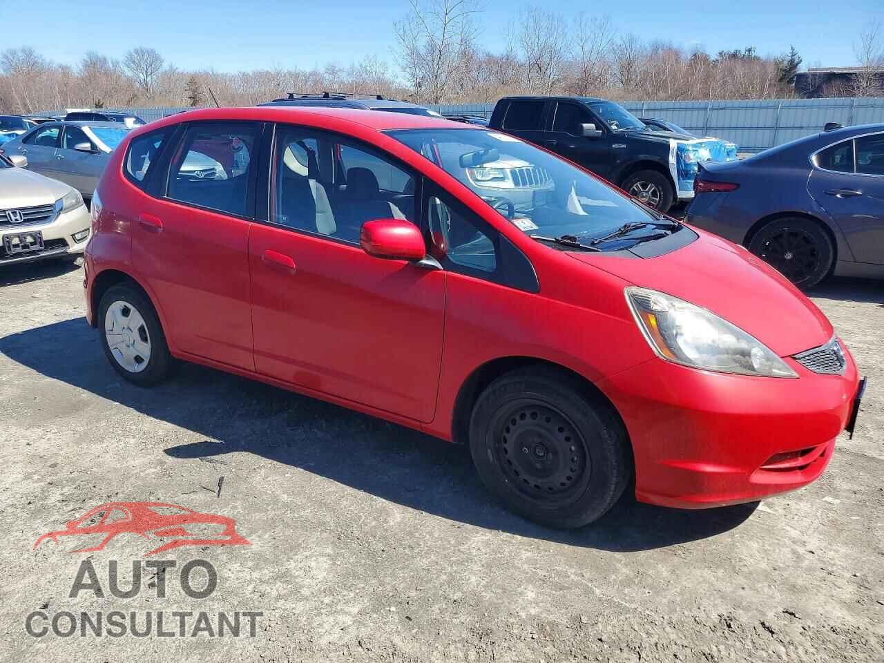 HONDA FIT 2013 - JHMGE8H31DC079579
