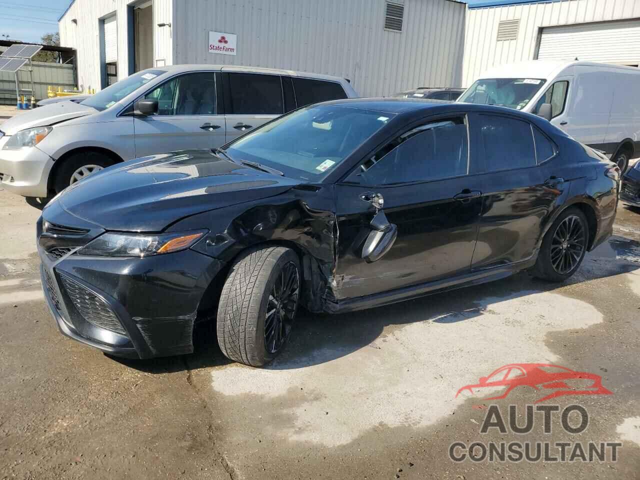 TOYOTA CAMRY 2021 - 4T1G11AK3MU435476