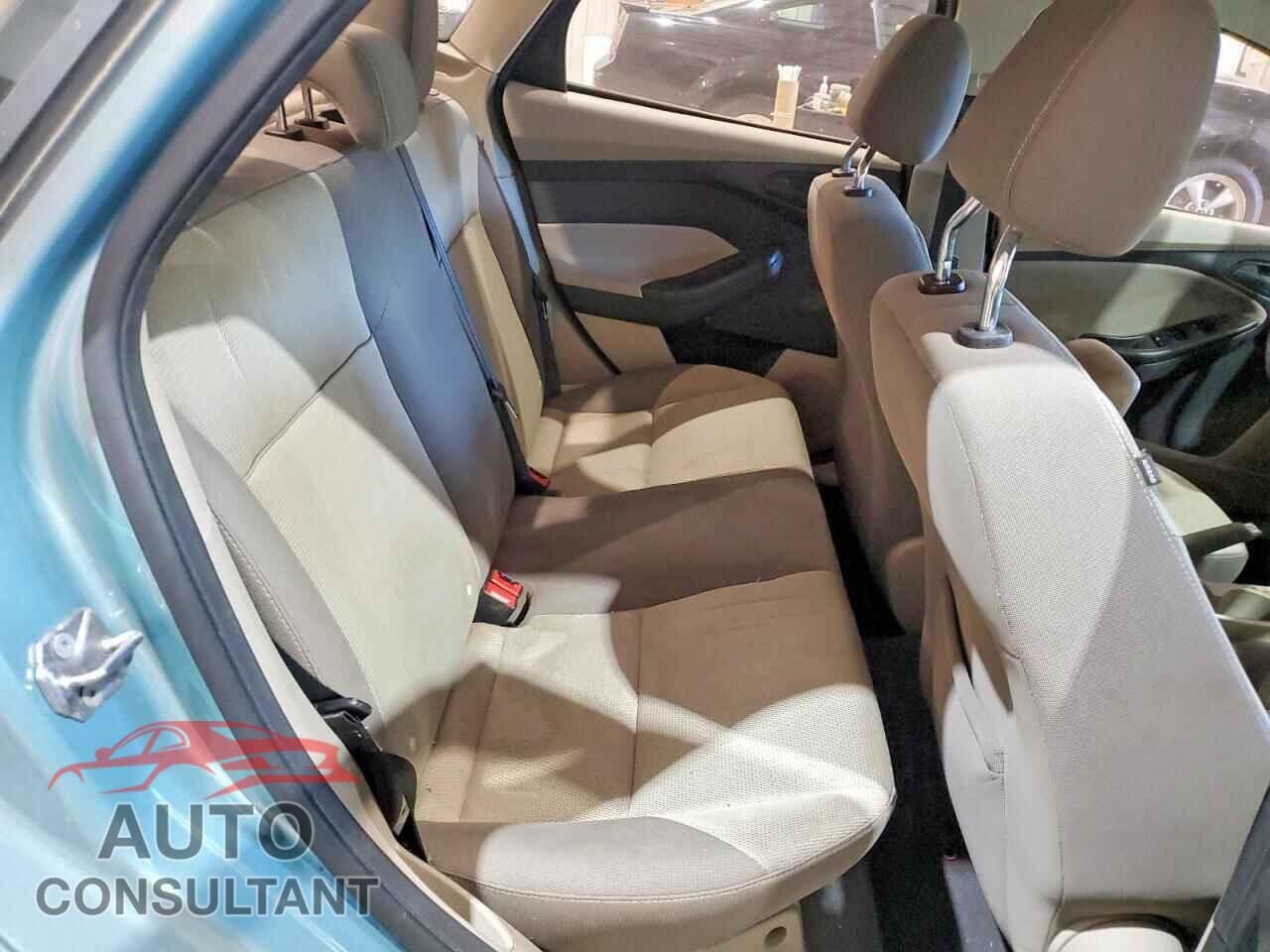 FORD FOCUS 2012 - 1FAHP3F25CL194929
