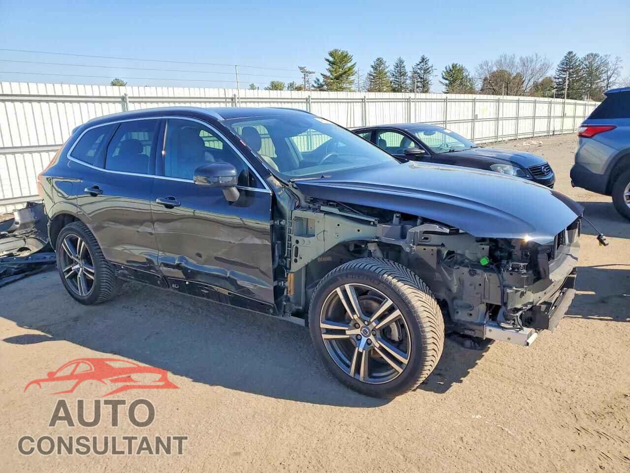 VOLVO XC60 2019 - LYV102RK0KB298043