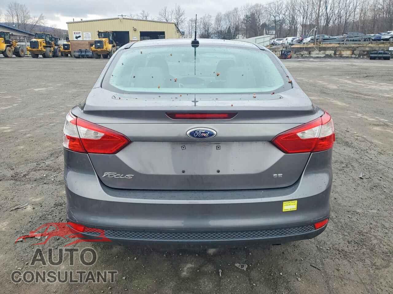 FORD FOCUS 2014 - 1FADP3F25EL308817