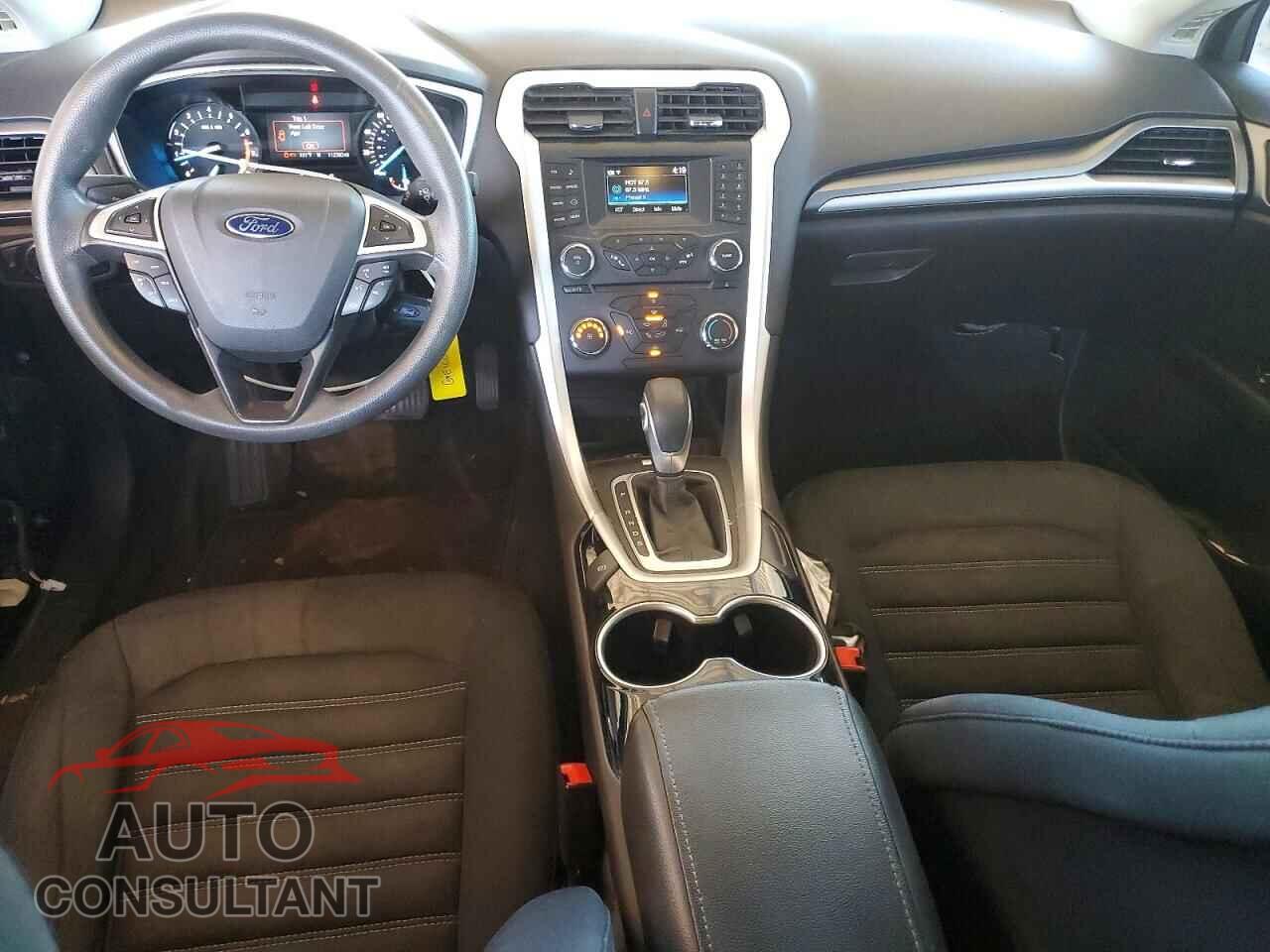 FORD FUSION 2015 - 1FA6P0H73F5130007