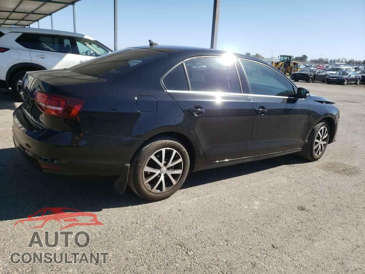 VOLKSWAGEN JETTA 2017 - 3VWDB7AJ9HM402004