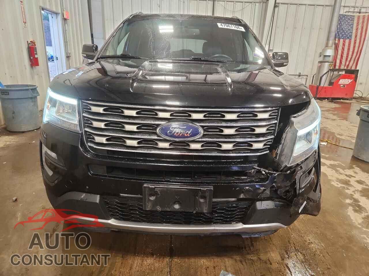 FORD EXPLORER 2017 - 1FM5K8D8XHGA03601