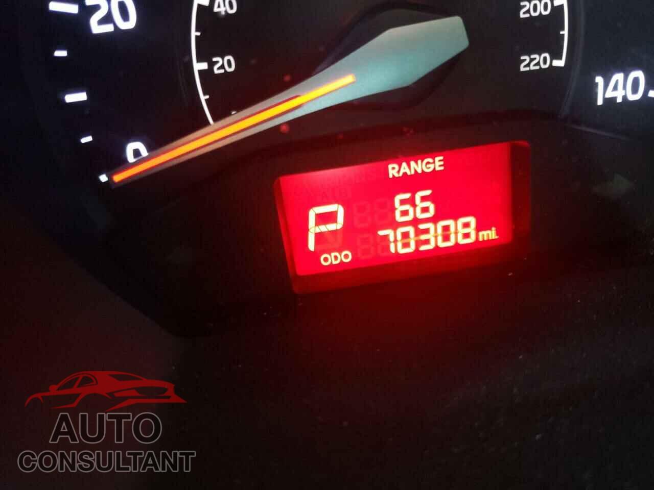 KIA RIO 2017 - KNADM4A33H6027088