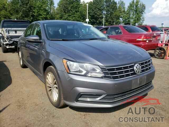 VOLKSWAGEN PASSAT 2017 - 1VWBT7A37HC062035