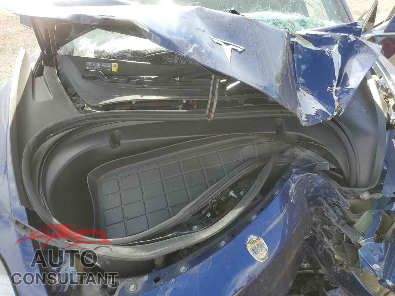 TESLA MODEL 3 2018 - 5YJ3E1EA8JF077918