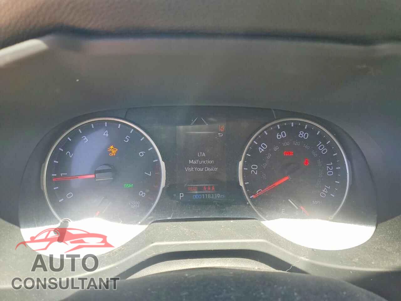 TOYOTA RAV4 2020 - JTMP1RFV6LD060736