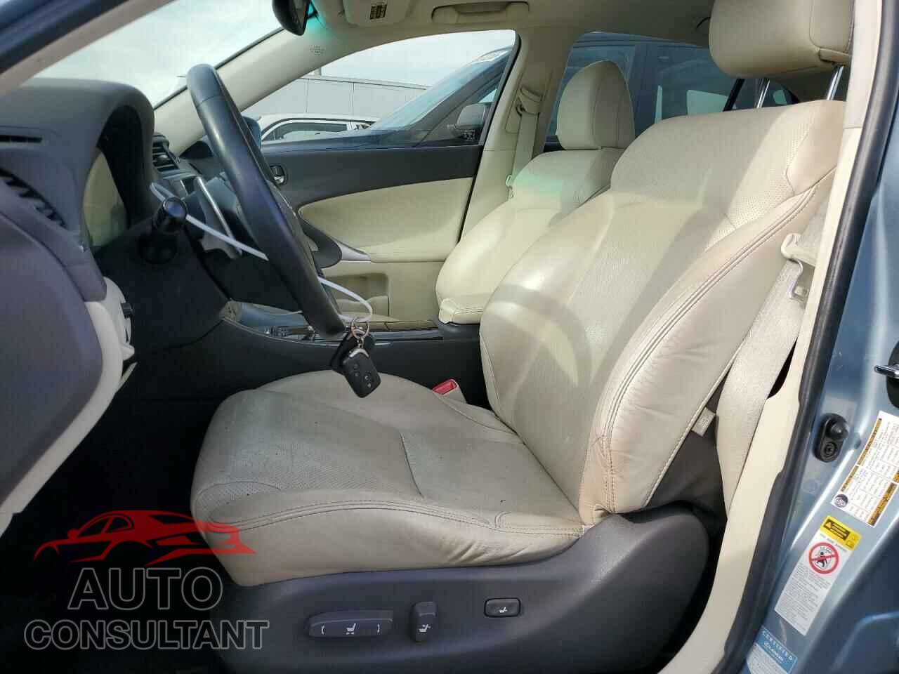 LEXUS IS 2010 - JTHBF5C27A5109110