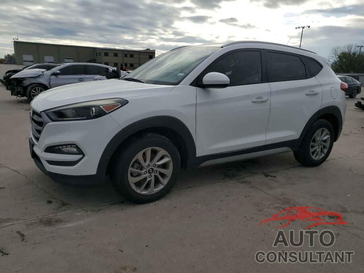 HYUNDAI TUCSON 2017 - KM8J33A40HU263376