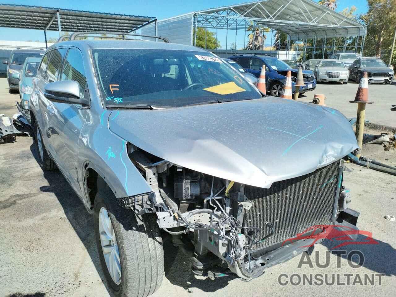 TOYOTA HIGHLANDER 2016 - 5TDBKRFH7GS269270