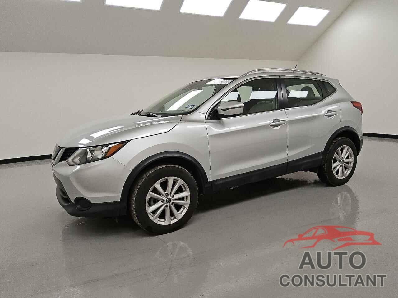 NISSAN ROGUE 2019 - JN1BJ1CP6KW241195