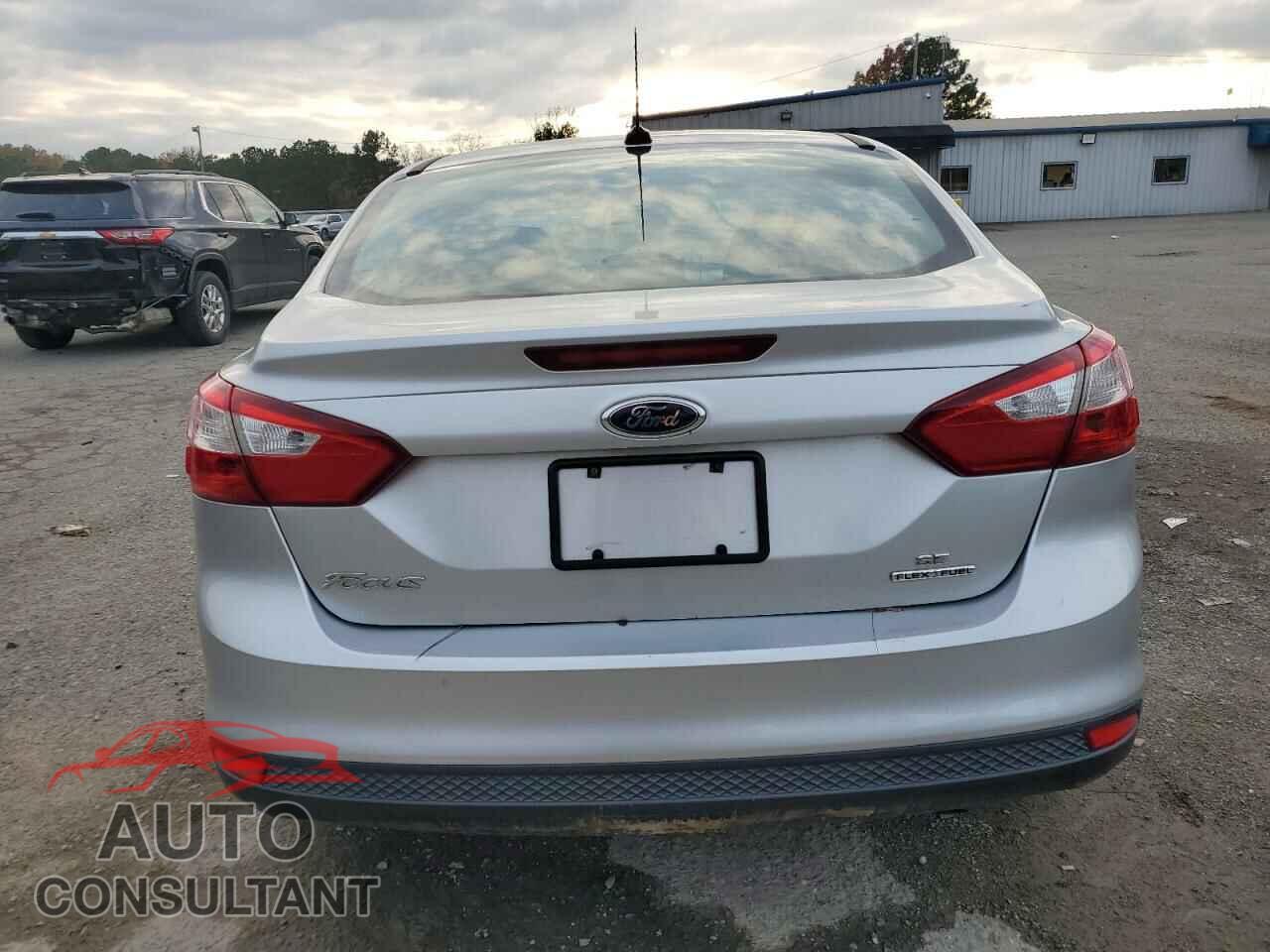 FORD FOCUS 2013 - 1FADP3F26DL196625