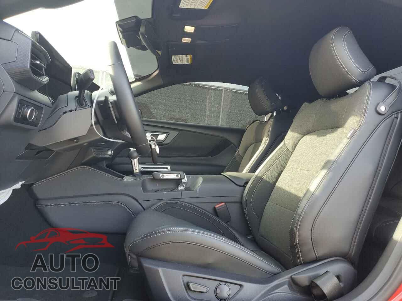 FORD MUSTANG 2024 - 1FA6P8CF9R5429518
