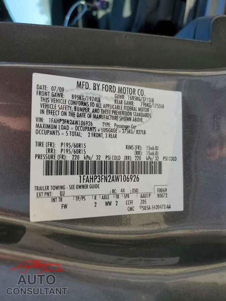 FORD FOCUS 2010 - 1FAHP3FN2AW106926