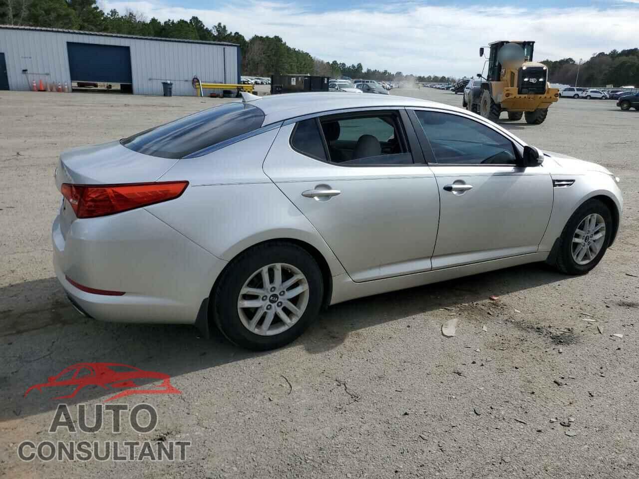 KIA OPTIMA 2011 - KNAGM4A72B5085254