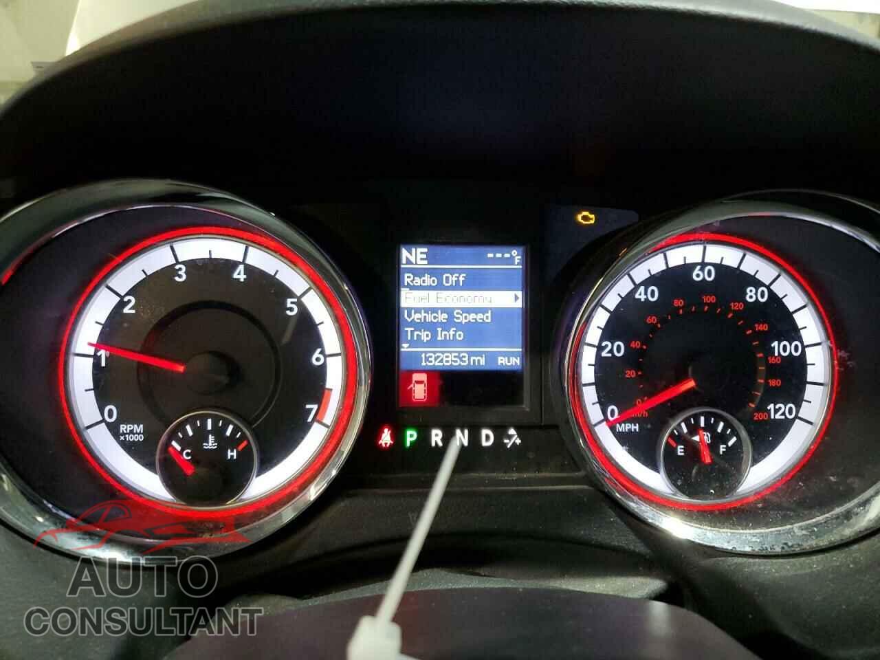 DODGE CARAVAN 2011 - 2D4RN5DG6BR662478