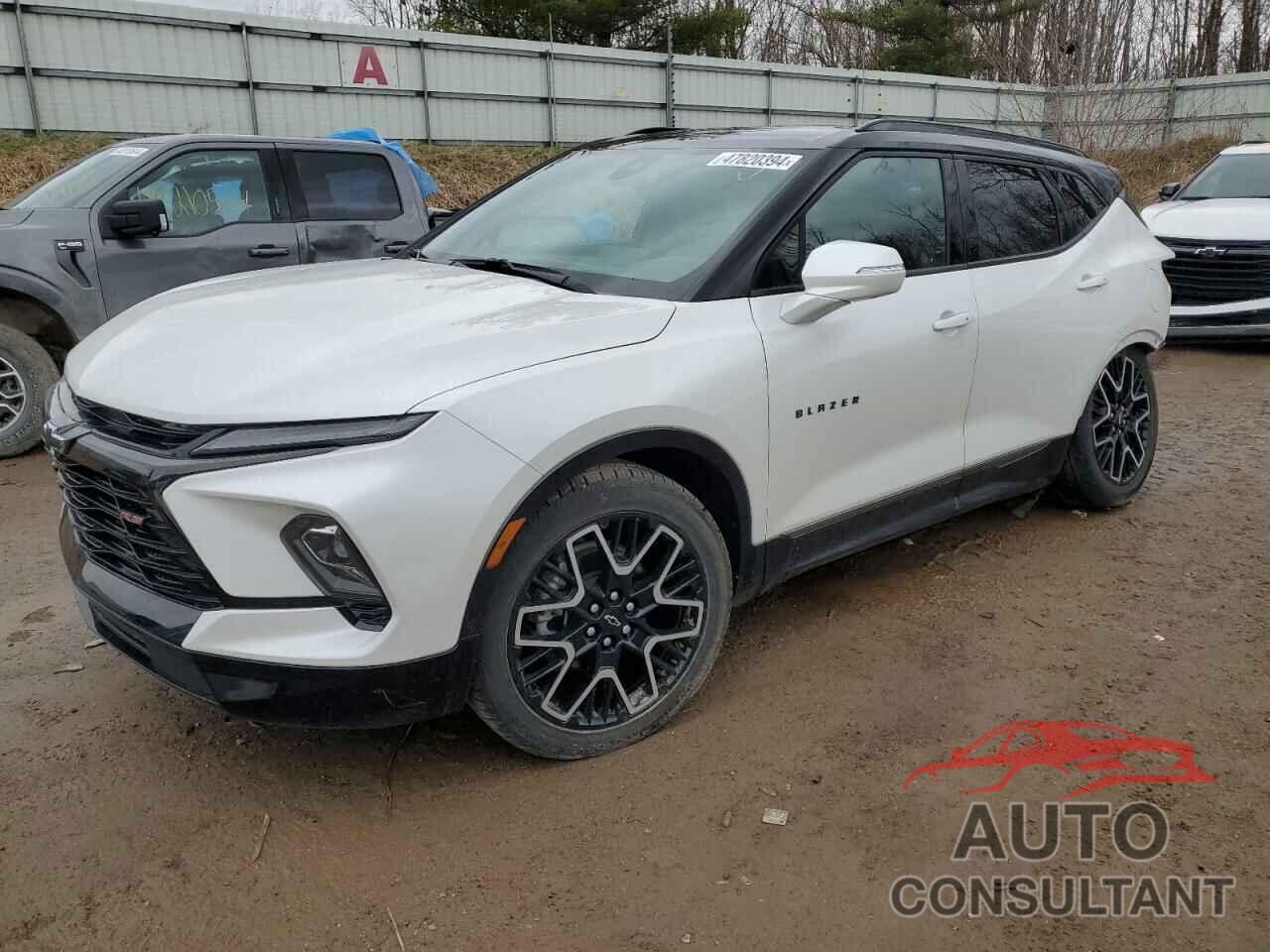 CHEVROLET BLAZER 2023 - 3GNKBKRS5PS113505