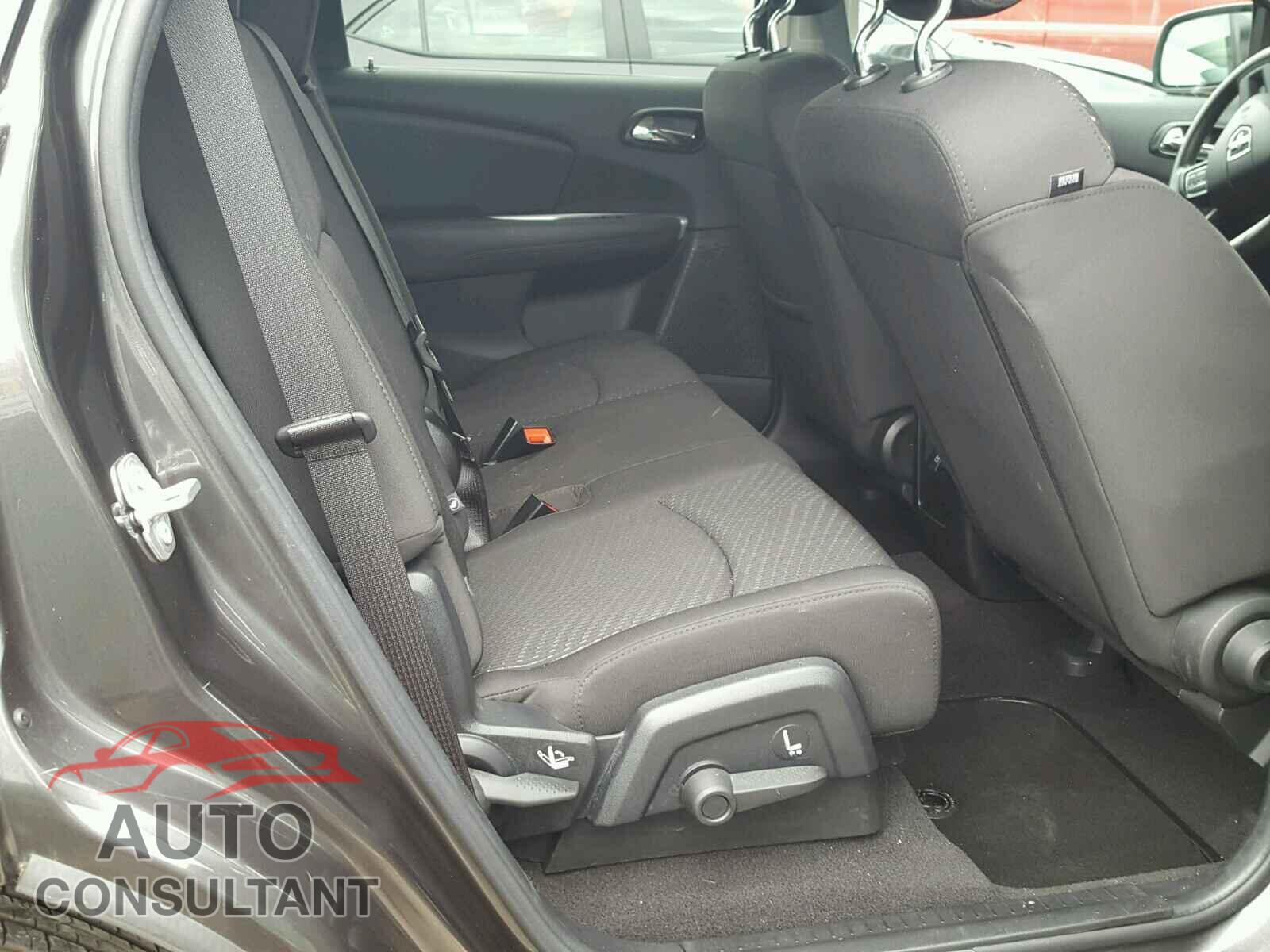 DODGE JOURNEY SE 2017 - 3C4PDCAB3HT549842
