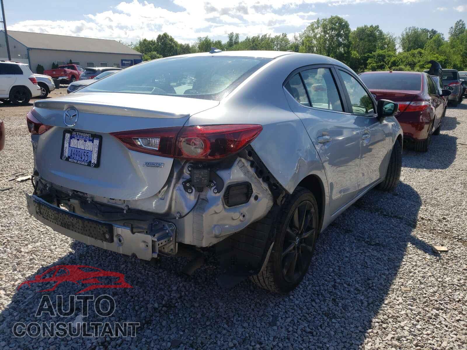 MAZDA 3 2017 - 3MZBN1W36HM149813