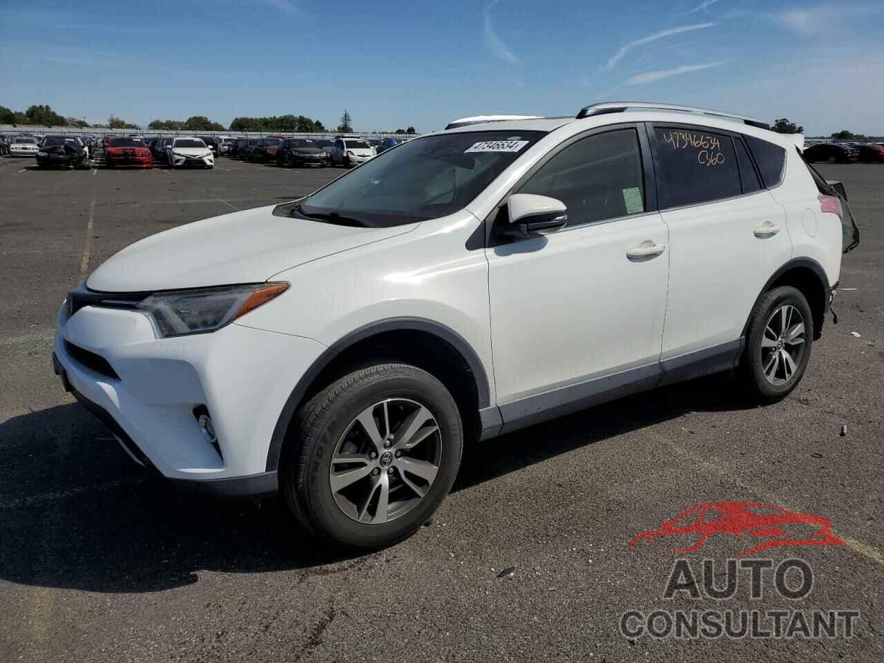 TOYOTA RAV4 2018 - JTMWFREV5JJ154927