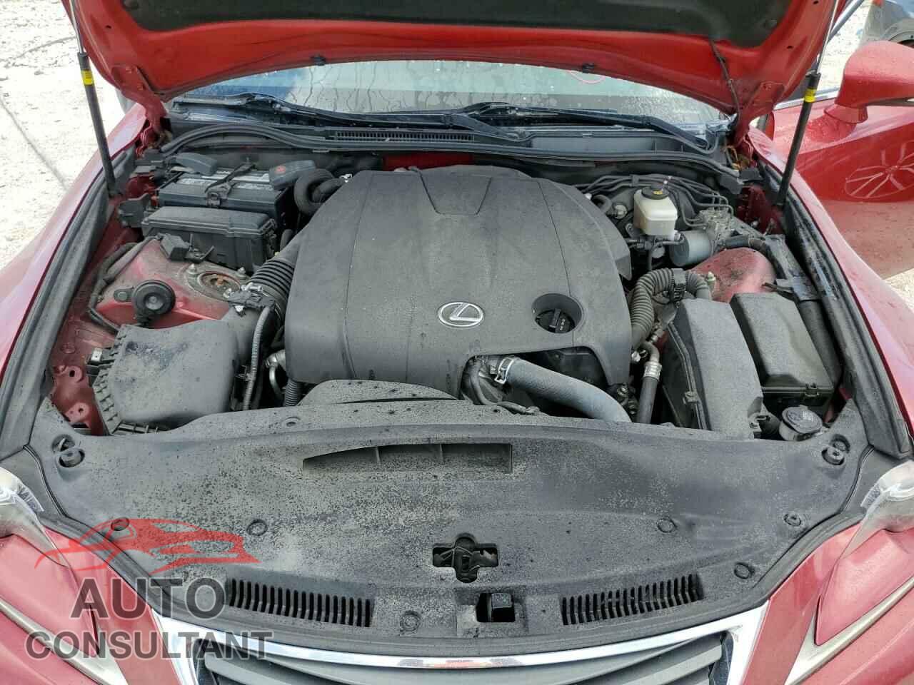 LEXUS IS 2015 - JTHBF1D29F5077212
