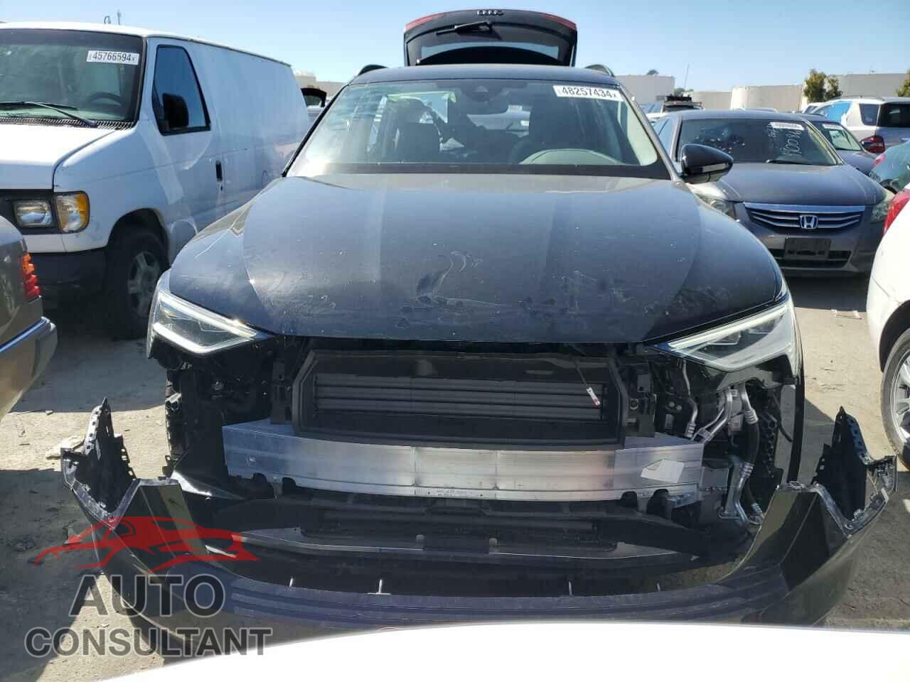 AUDI E-TRON 2022 - WA1AAAGE8NB027073