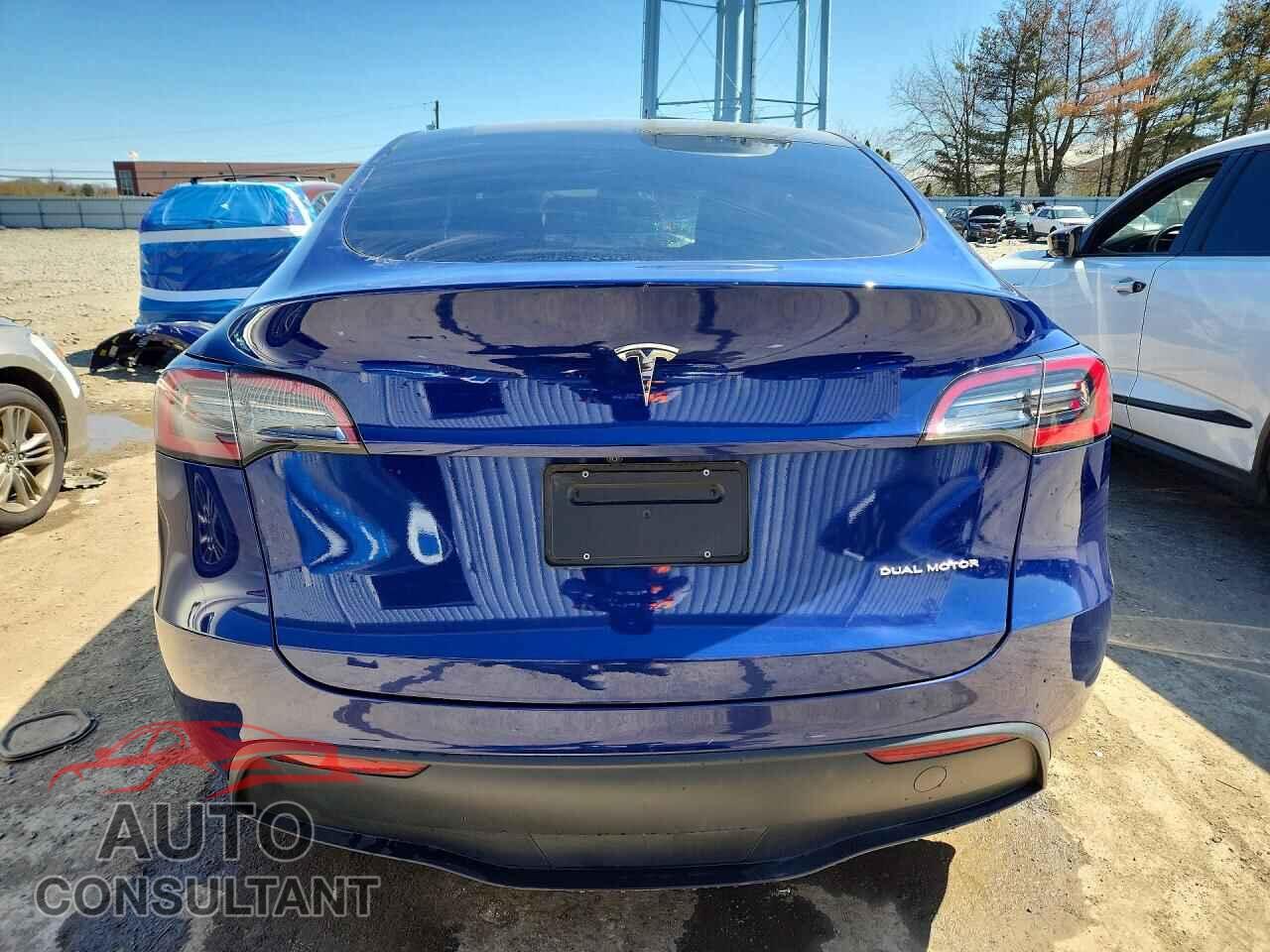 TESLA MODEL Y 2023 - 7SAYGDEE9PF648459
