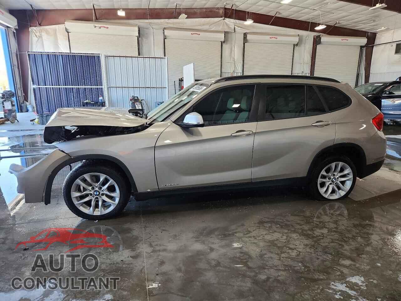 BMW X1 2015 - WBAVL1C50FVY27001