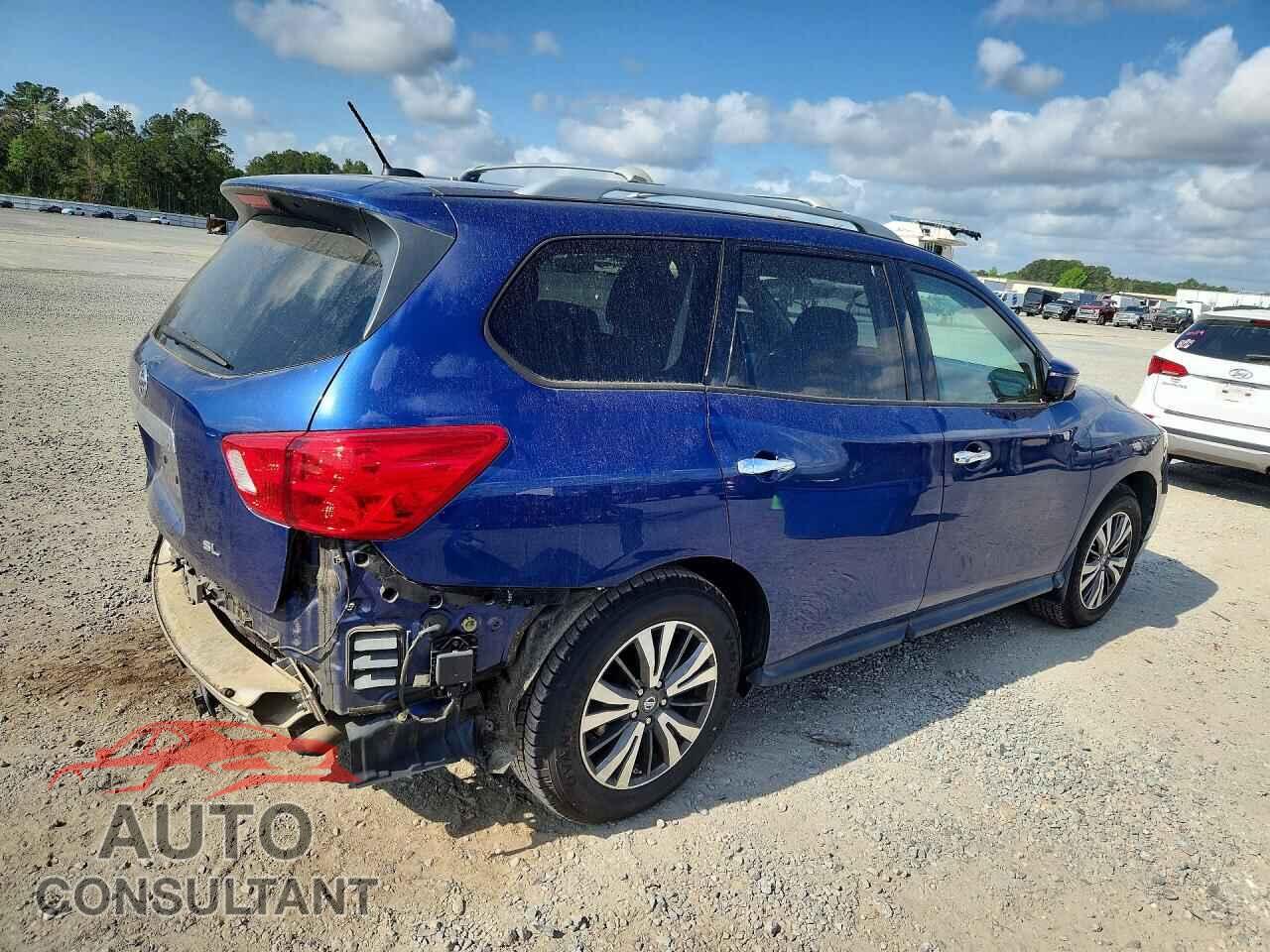 NISSAN PATHFINDER 2017 - 5N1DR2MN1HC675855