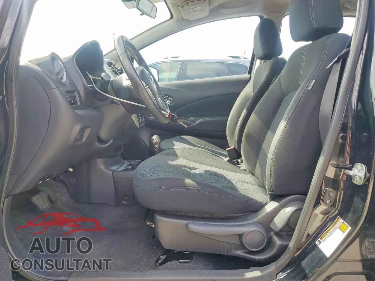 NISSAN VERSA 2015 - 3N1CE2CP8FL380433