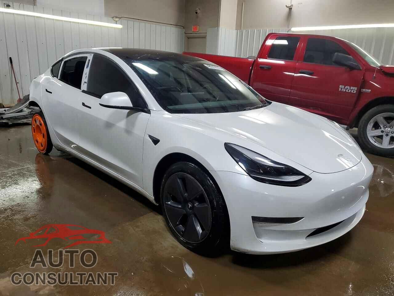 TESLA MODEL 3 2023 - 5YJ3E1EA7PF644774