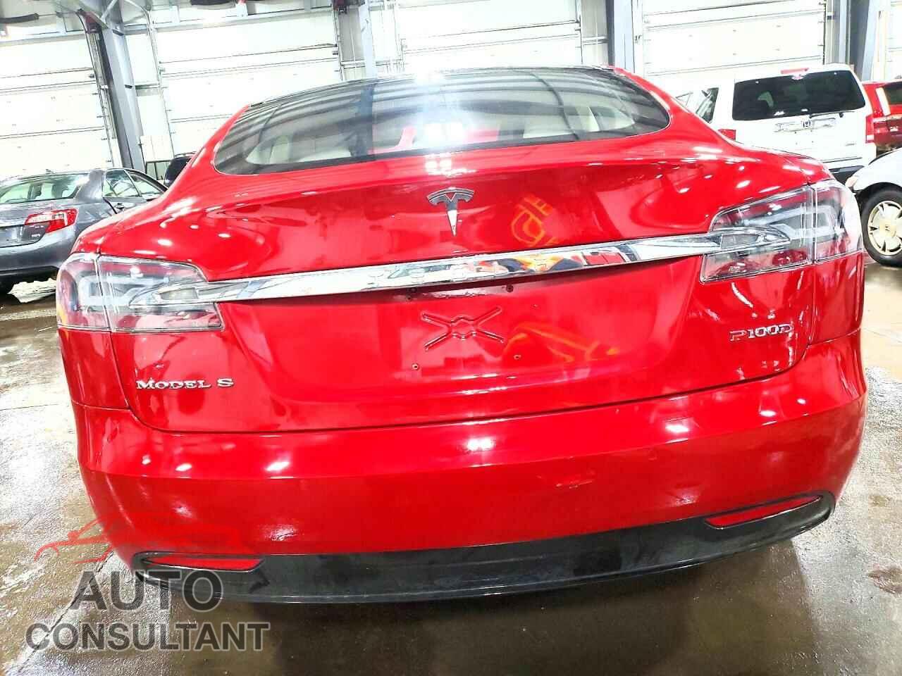 TESLA MODEL S 2018 - 5YJSA1E24JF244601