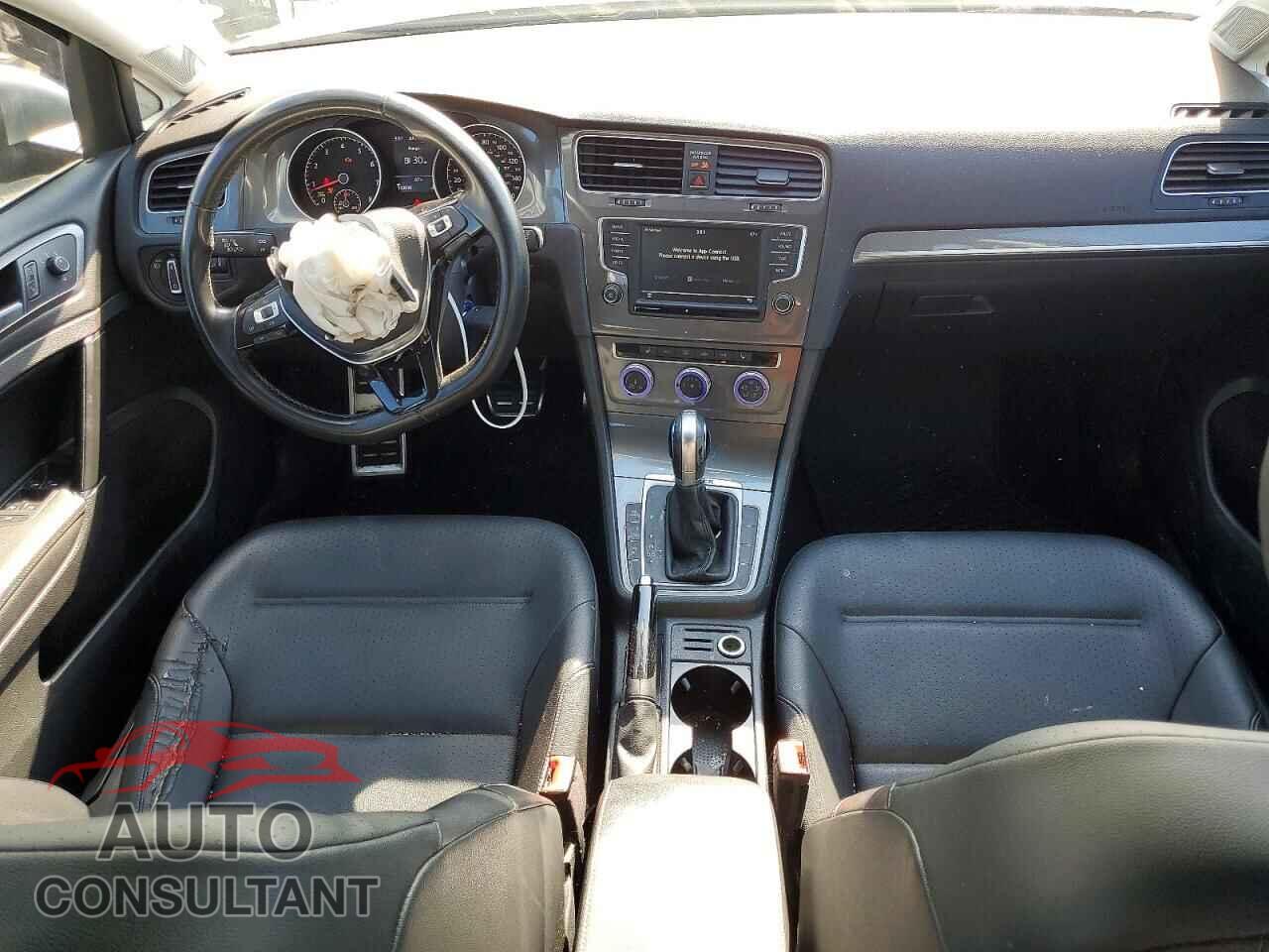 VOLKSWAGEN GOLF 2017 - 3VWH17AU5HM518976