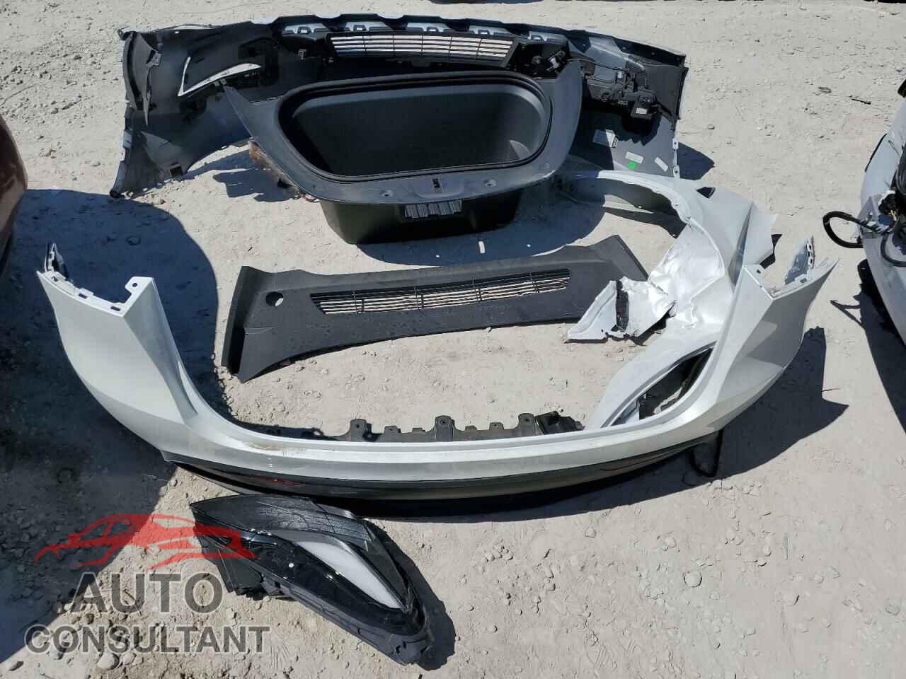TESLA MODEL Y 2023 - 7SAYGDEEXPF770800