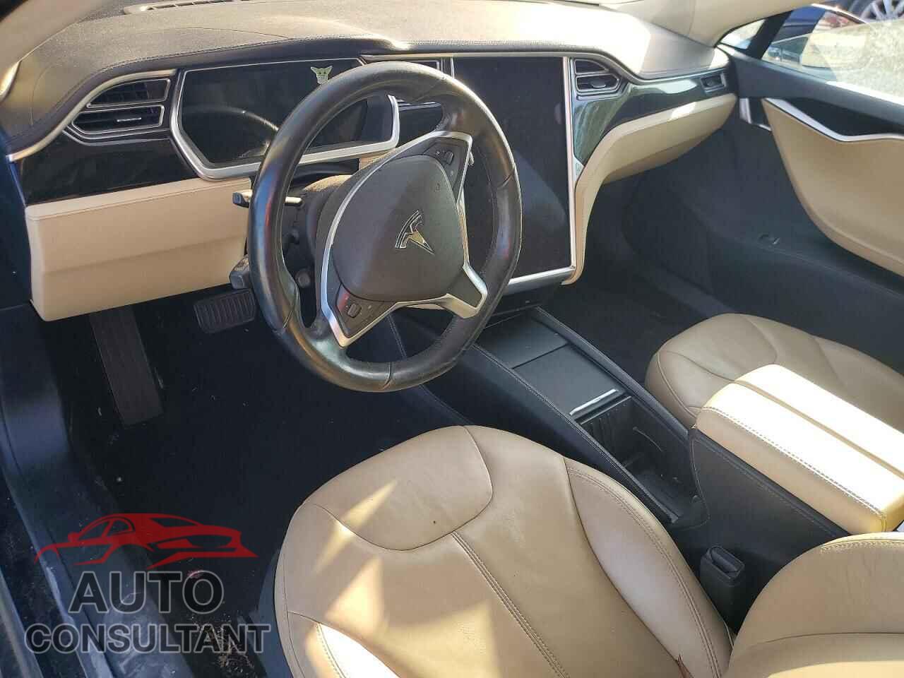 TESLA MODEL S 2014 - 5YJSA1S1XEFP33232