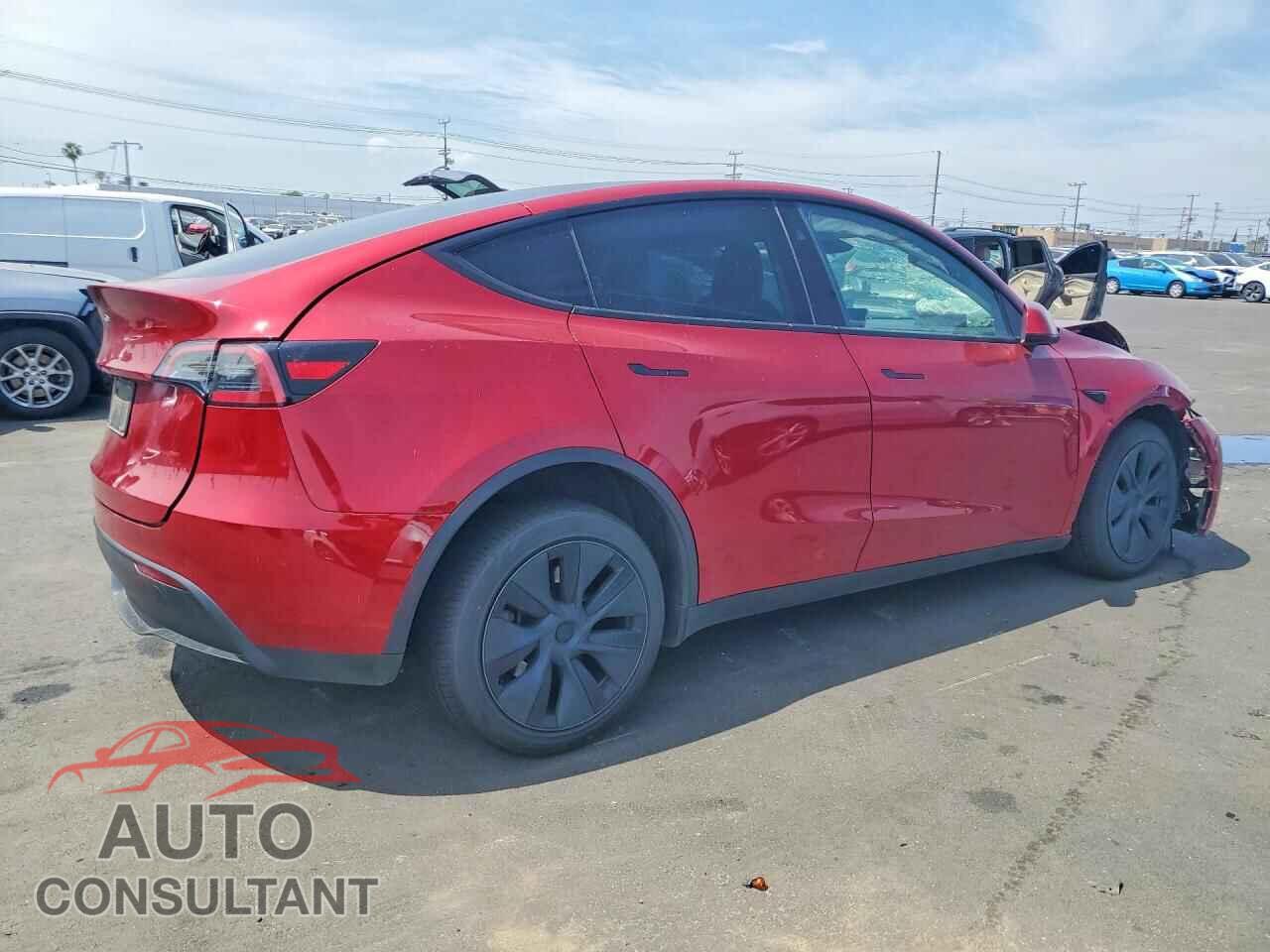 TESLA MODEL Y 2024 - 7SAYGDED2RF210957